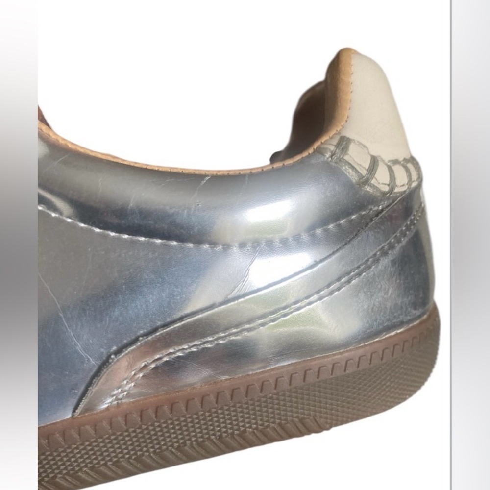 STEVE MADDEN Metallic Sneaker - Picture 5 of 14